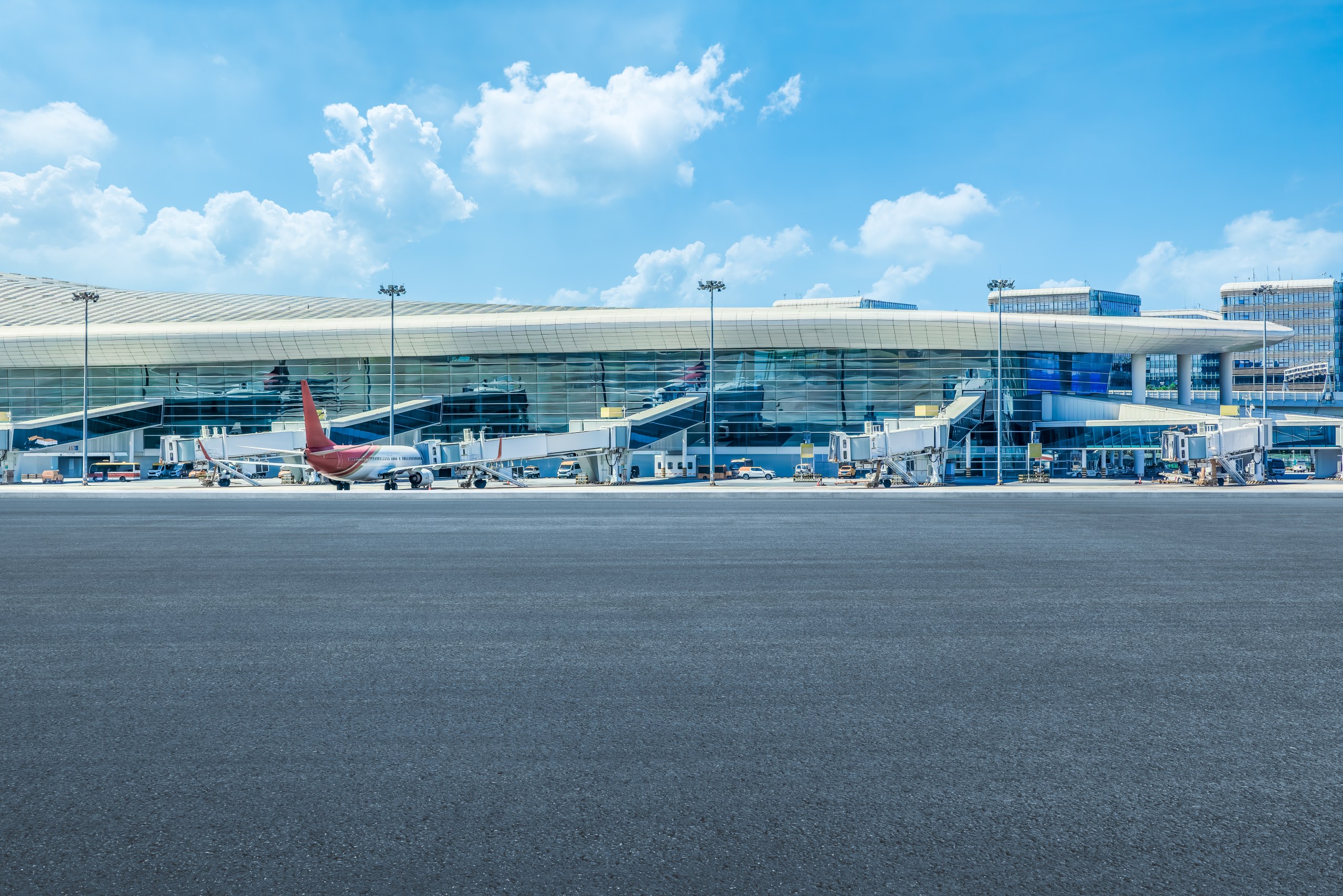 Airport — Guilin In-Depth Tour: Rice Terraces, Yao Culture & Tea