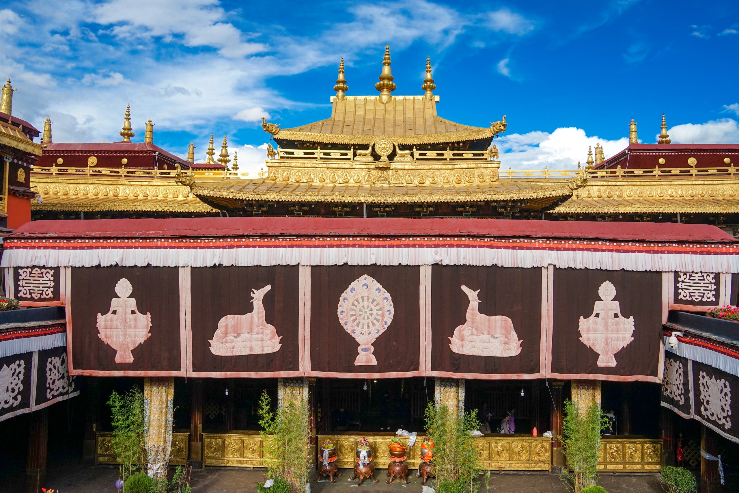 Jokhang Temple — Tibet Border & Everest: 7-Day Journey